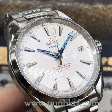 VS厂欧米茄海马150海马金针队长8500机芯对比评测