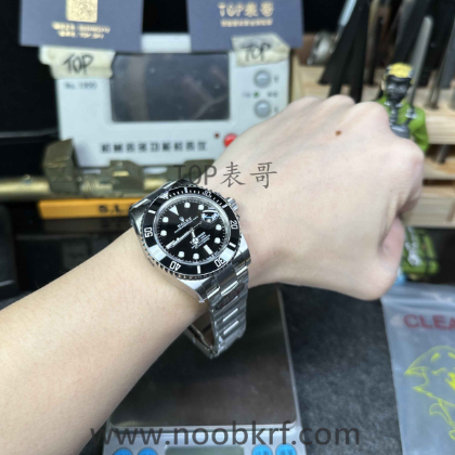 clean厂劳力士黑水鬼41毫米3235机芯126610真假对比评测